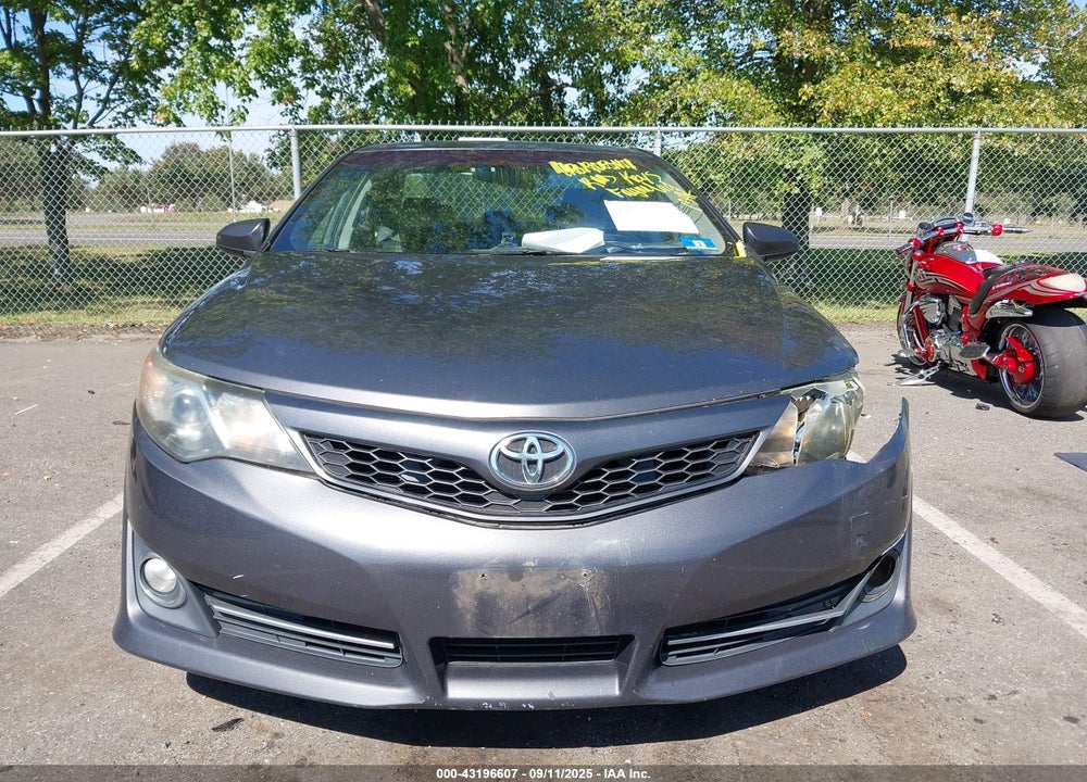 2014 TOYOTA CAMRY SE VIN: 4T1BF1FK0EU326687