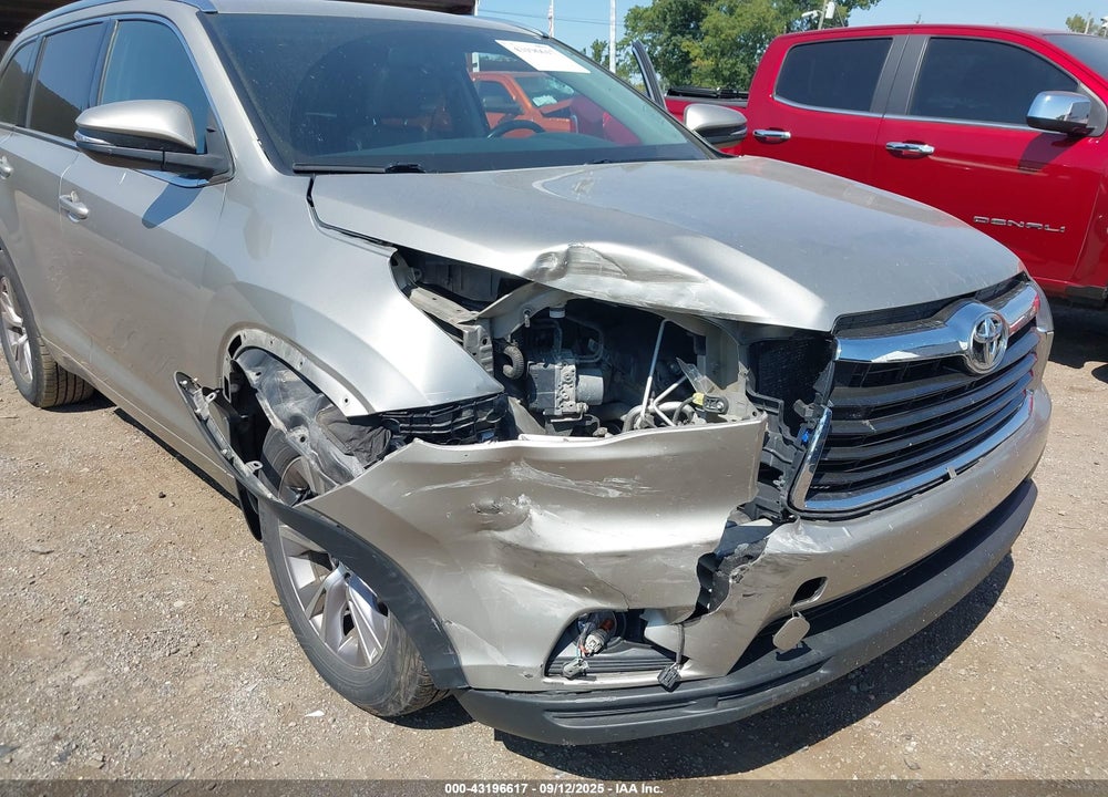 2015 TOYOTA HIGHLANDER VIN: 5TDJKRFH9FS099505