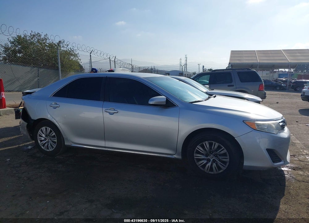 2014 TOYOTA CAMRY VIN: 4T4BF1FK1ER412645
