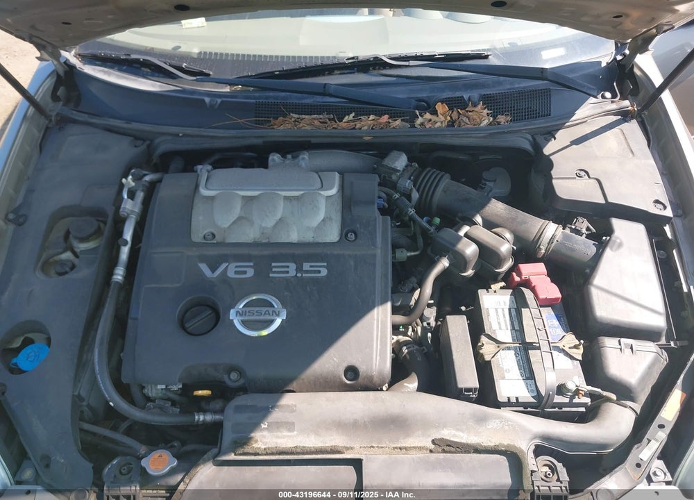 2005 NISSAN MAXIMA 3.5 SL VIN: 1N4BA41E25C851820