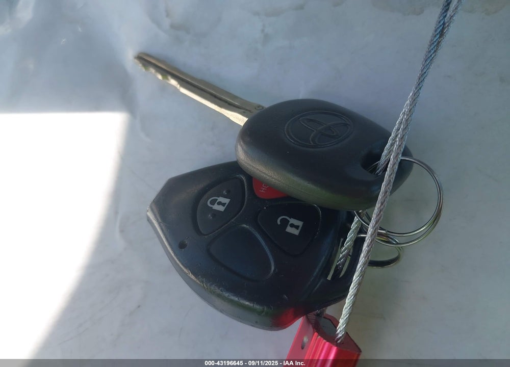 2012 TOYOTA RAV4 VIN: 2T3KF4DV2CW120953