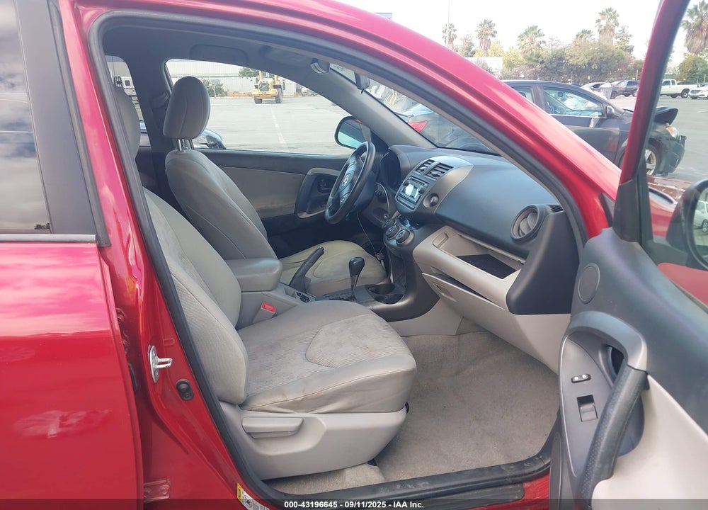 2012 TOYOTA RAV4 VIN: 2T3KF4DV2CW120953