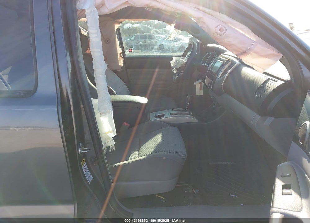 2015 TOYOTA TACOMA VIN: 3TMJU4GNXFM178554