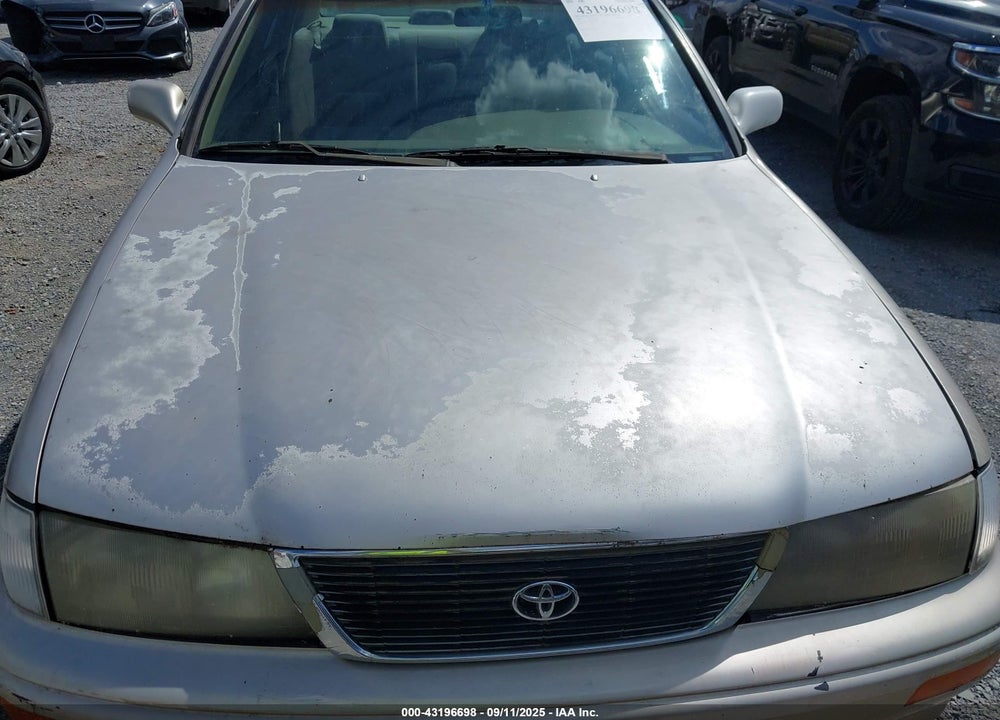 1997 TOYOTA AVALON XL VIN: 4T1BF12B6VU198672