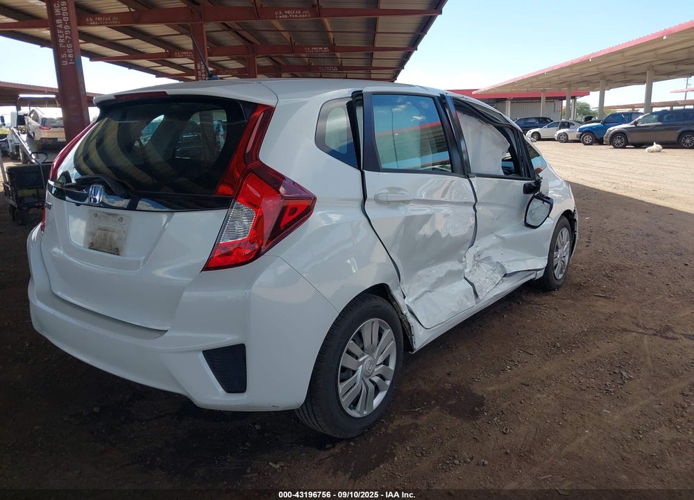 2015 HONDA FIT VIN: 3HGGK5H50FM721058
