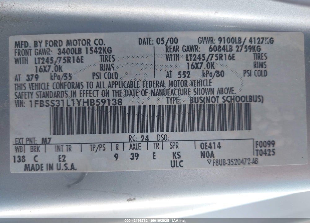 2000 FORD E-350 SUPER DUTY XL/XLT VIN: 1FBSS31L1YHB59138