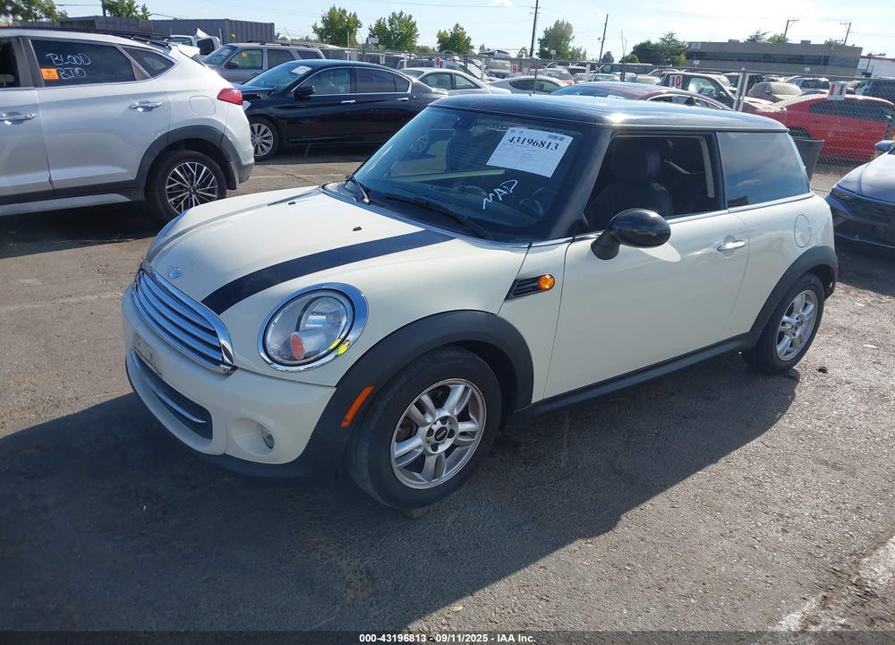 2013 MINI HARDTOP VIN: WMWSU3C58DT690278