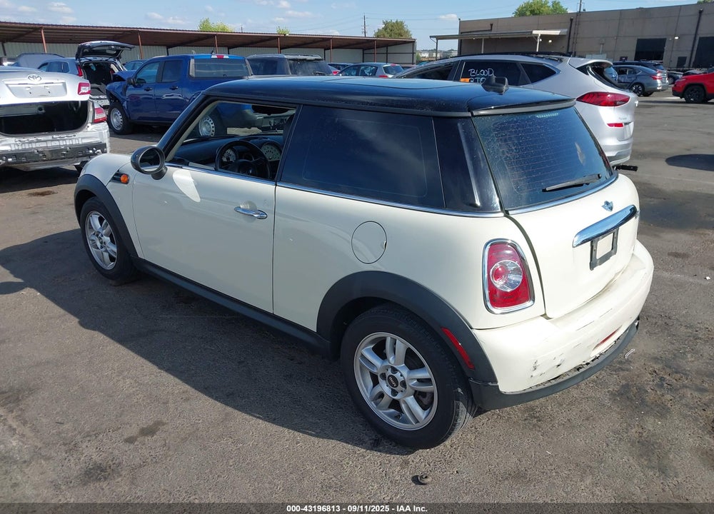 2013 MINI HARDTOP VIN: WMWSU3C58DT690278