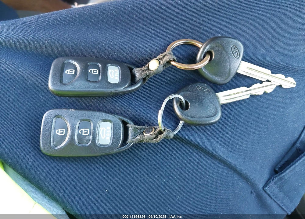 2010 KIA FORTE VIN: KNAFW4A38A5065835
