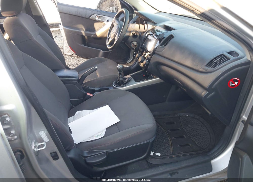 2010 KIA FORTE VIN: KNAFW4A38A5065835
