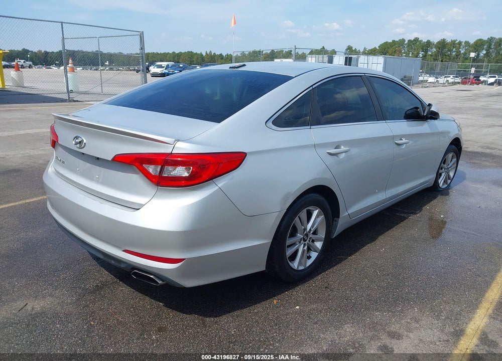 2016 HYUNDAI SONATA VIN: 5NPE24AFXGH355121