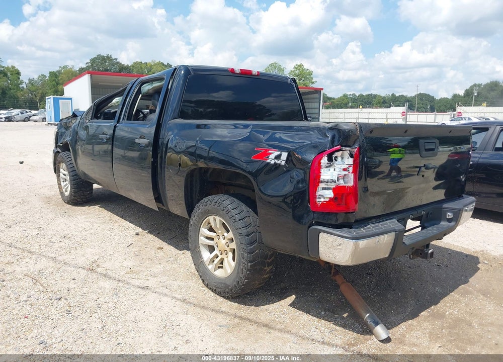 2011 CHEVROLET SILVERADO 1500 VIN: 3GCPKSE37BG346830
