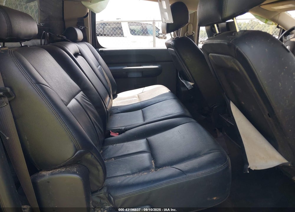 2011 CHEVROLET SILVERADO 1500 VIN: 3GCPKSE37BG346830