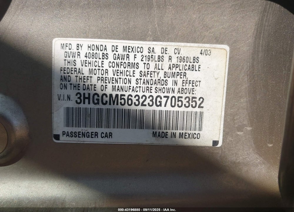 2003 HONDA ACCORD 2.4 LX VIN: 3HGCM56323G705352