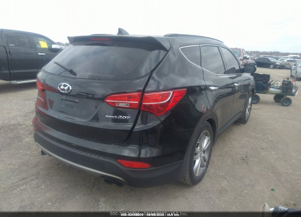 2013 HYUNDAI SANTA FE VIN: 5XYZU3LA7DG073688