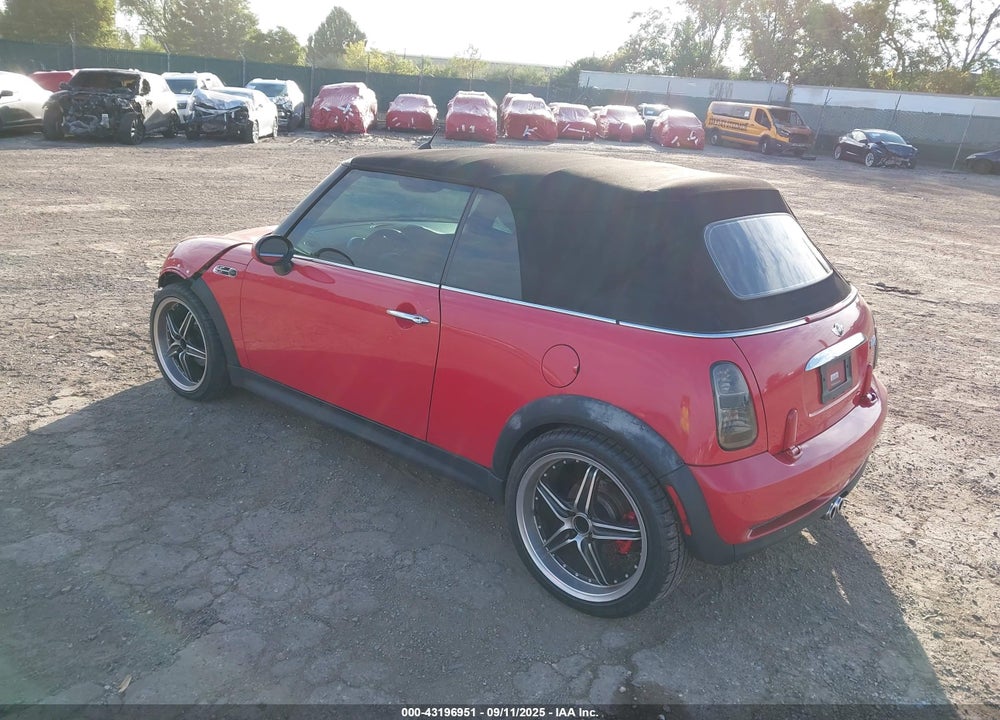 2006 MINI COOPER S VIN: WMWRH33526TL93710