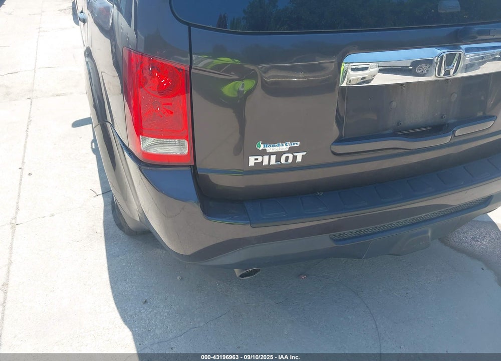 2012 HONDA PILOT EX-L VIN: 5FNYF3H58CB007335