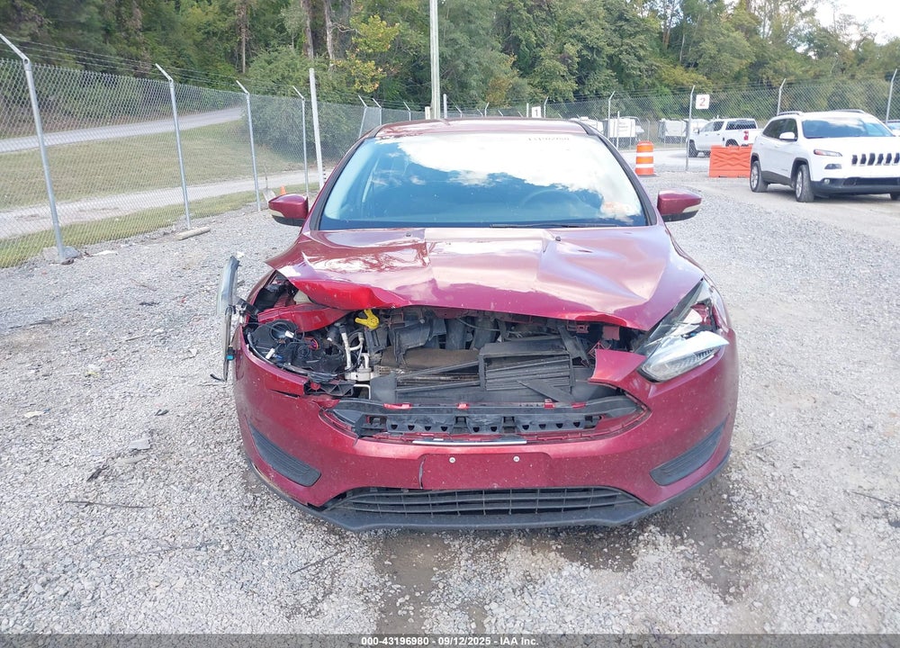 2016 FORD FOCUS VIN: 1FADP3F20GL403594