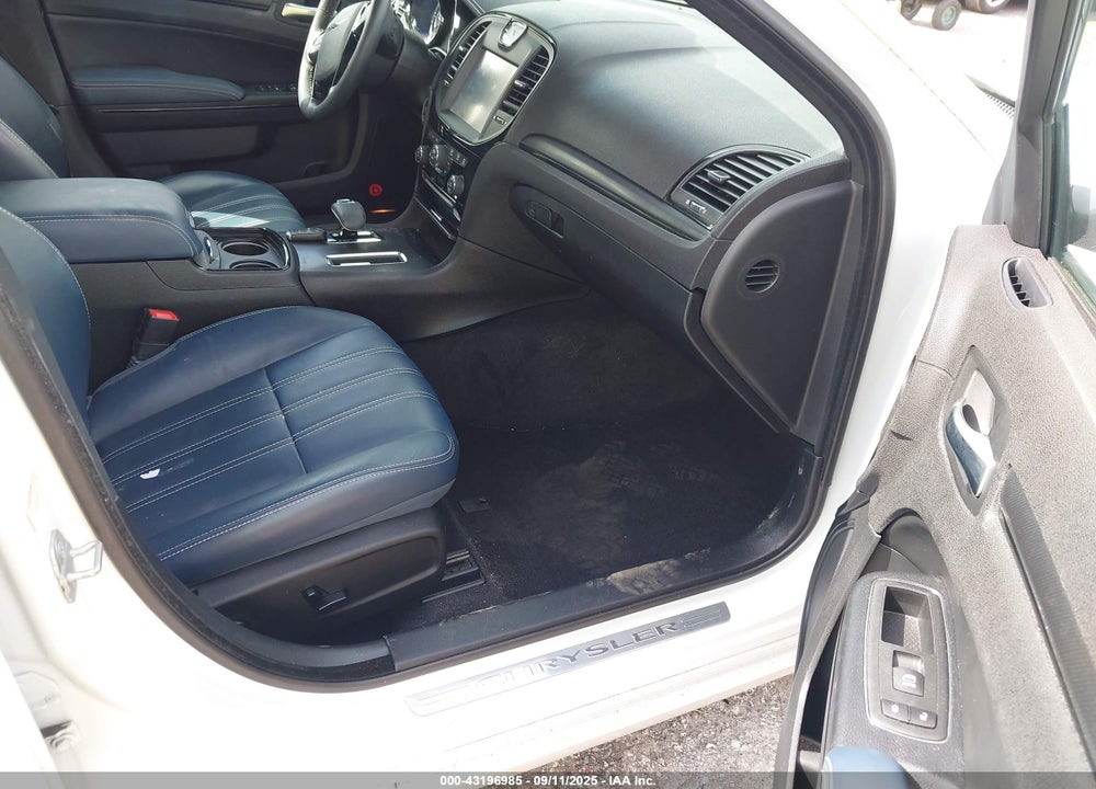 2014 CHRYSLER 300 300S VIN: 2C3CCABG9EH323782