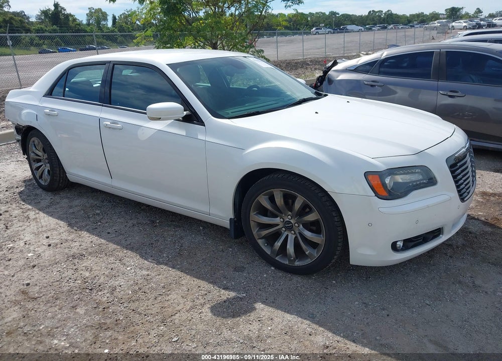 2014 CHRYSLER 300 300S VIN: 2C3CCABG9EH323782