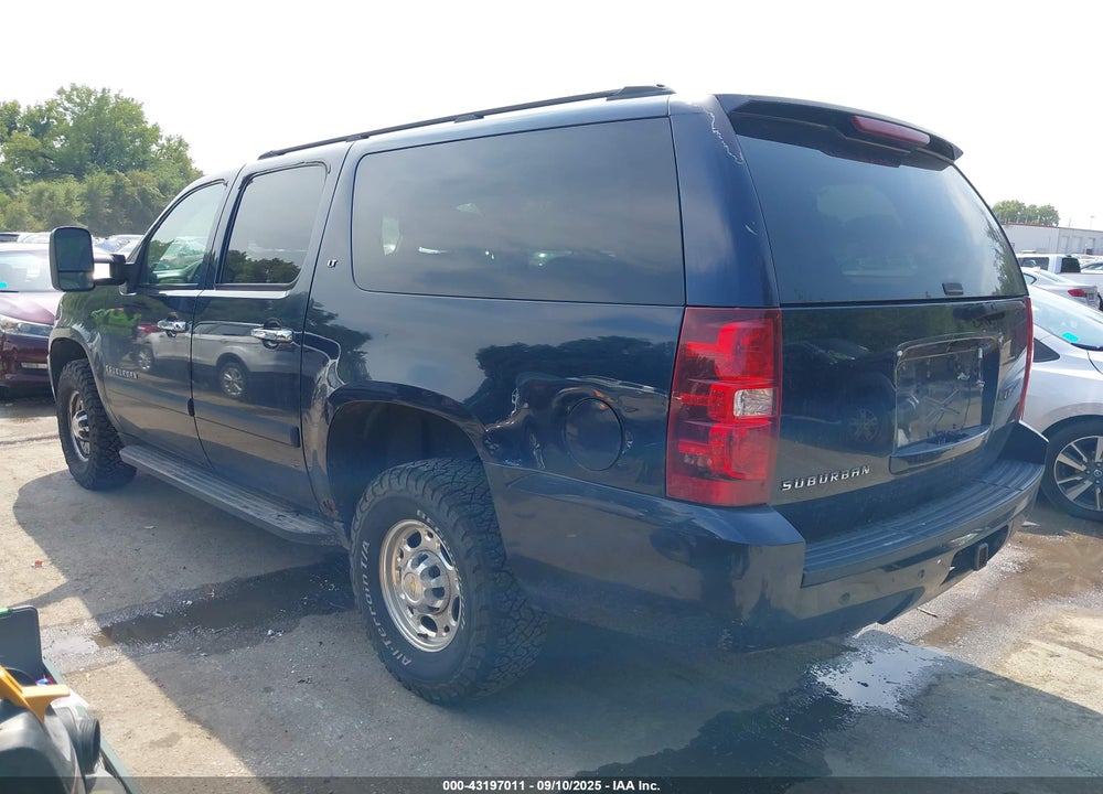 2007 CHEVROLET SUBURBAN 2500 LT VIN: 3GNGK26K17G261888