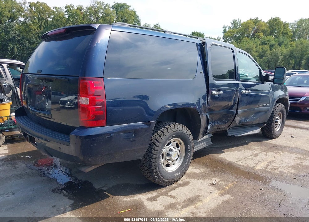 2007 CHEVROLET SUBURBAN 2500 LT VIN: 3GNGK26K17G261888
