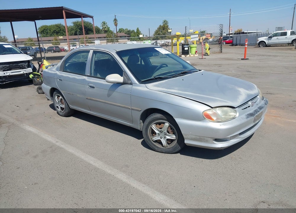 2001 KIA SEPHIA LS VIN: KNAFB121815050162