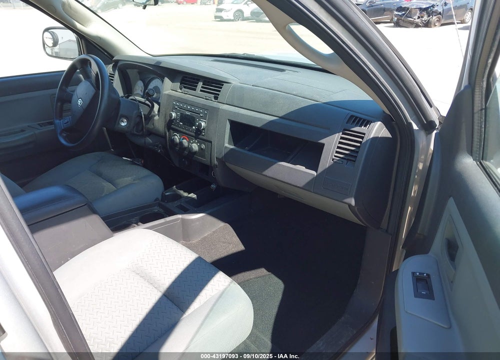 2008 DODGE DAKOTA SXT/BIGHORN/LONESTAR VIN: 1D7HW38K78S636915