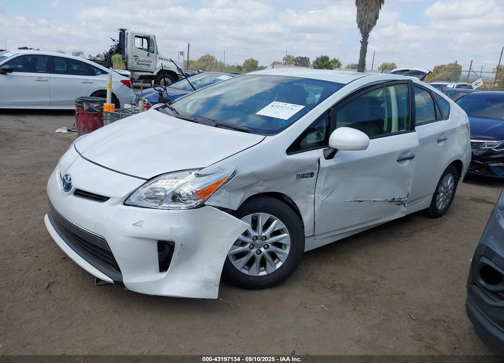 2015 TOYOTA PRIUS PLUG-IN VIN: JTDKN3DP0F3068647
