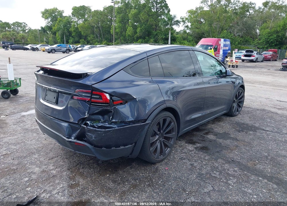 2023 TESLA MODEL X VIN: 7SAXCDE5XPF385549