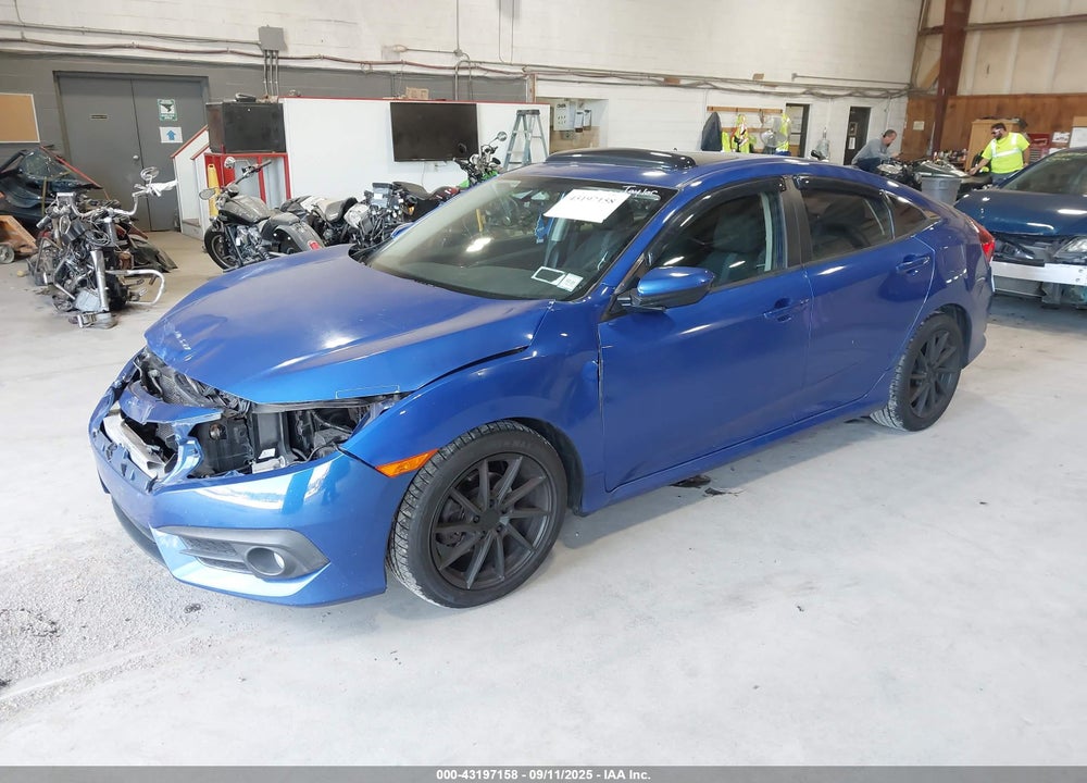 2016 HONDA CIVIC VIN: 2HGFC1F32GH642557