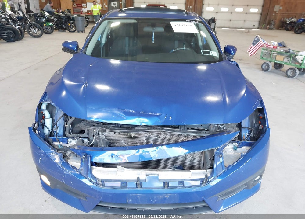 2016 HONDA CIVIC VIN: 2HGFC1F32GH642557