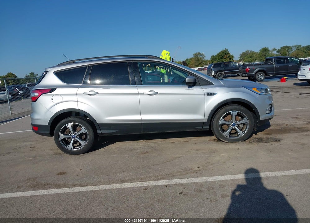 2017 FORD ESCAPE VIN: 1FMCU9GDXHUC75938