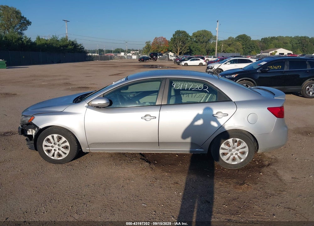 2012 KIA FORTE VIN: KNAFU4A27C5468950