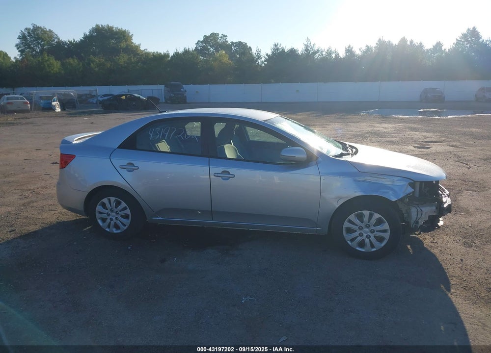 2012 KIA FORTE VIN: KNAFU4A27C5468950