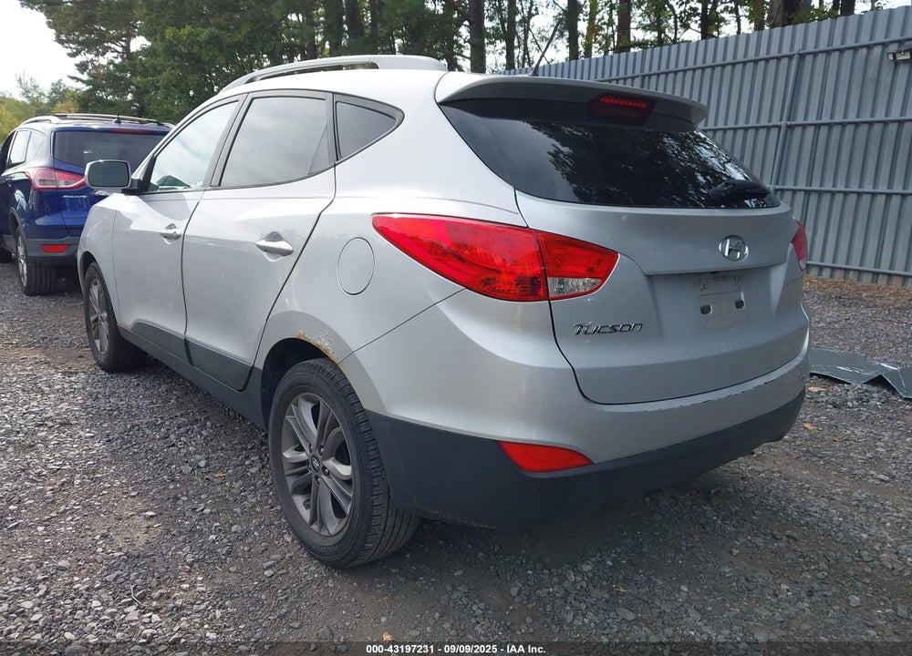 2014 HYUNDAI TUCSON SE VIN: KM8JU3AG4EU838128