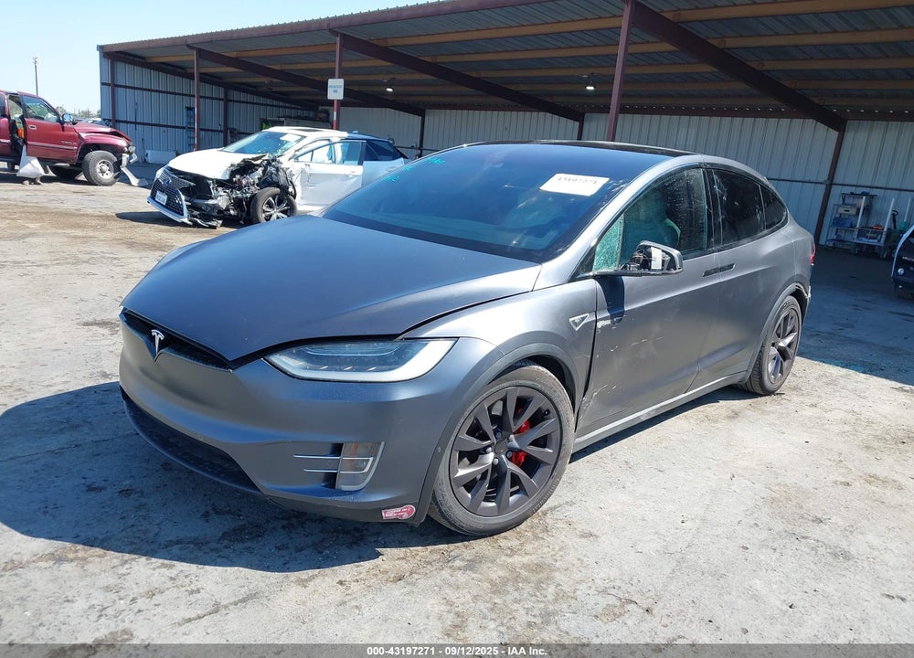 2016 TESLA MODEL X VIN: 5YJXCBE41GF003644