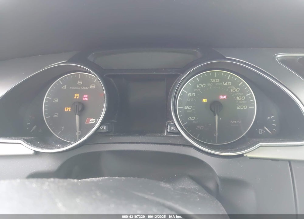 2011 AUDI S5 VIN: WAUVGAFH0BN005996