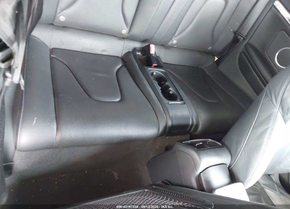 2011 AUDI S5 VIN: WAUVGAFH0BN005996