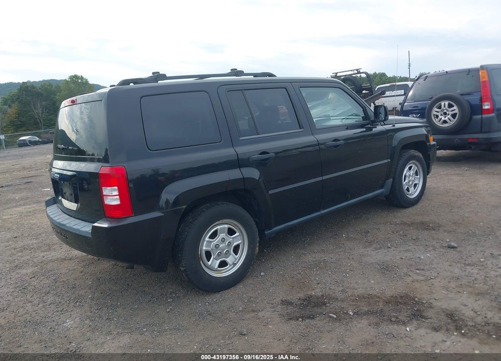 2008 JEEP PATRIOT SPORT VIN: 1J8FF28W38D682558