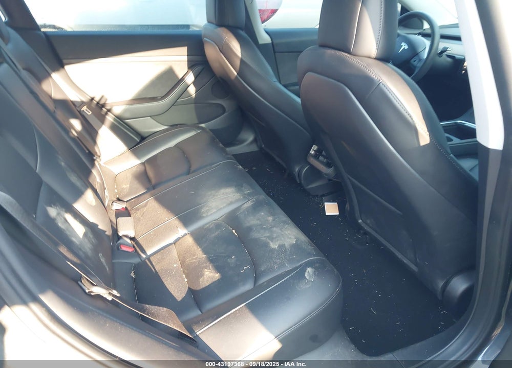 2022 TESLA MODEL 3 VIN: 5YJ3E1EC4NF261115