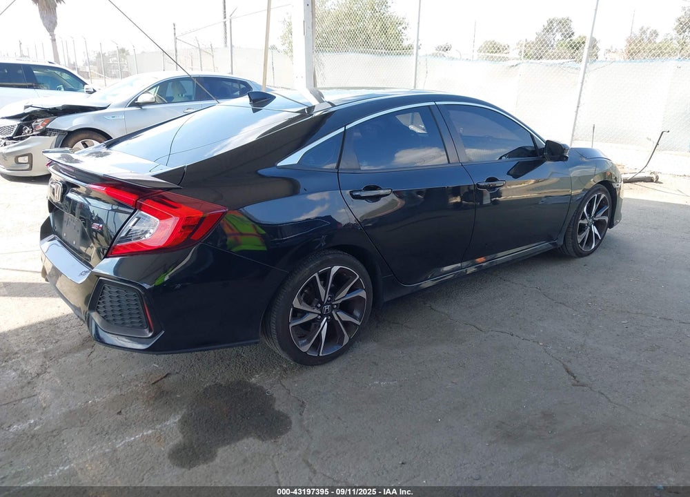 2018 HONDA CIVIC SI VIN: 2HGFC1E52JH707563