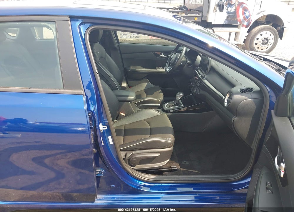 2021 KIA FORTE VIN: 3KPF34AD9ME296899