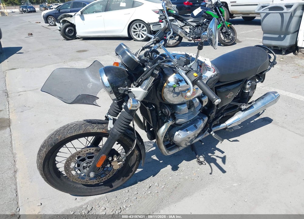 2022 ROYAL ENFIELD MOTORS INT 650 VIN: ME3FPN472NK701461