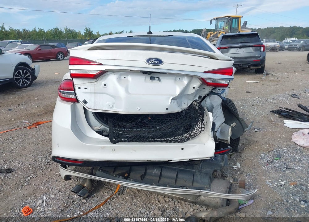 2018 FORD FUSION VIN: 3FA6P0VP8JR152983