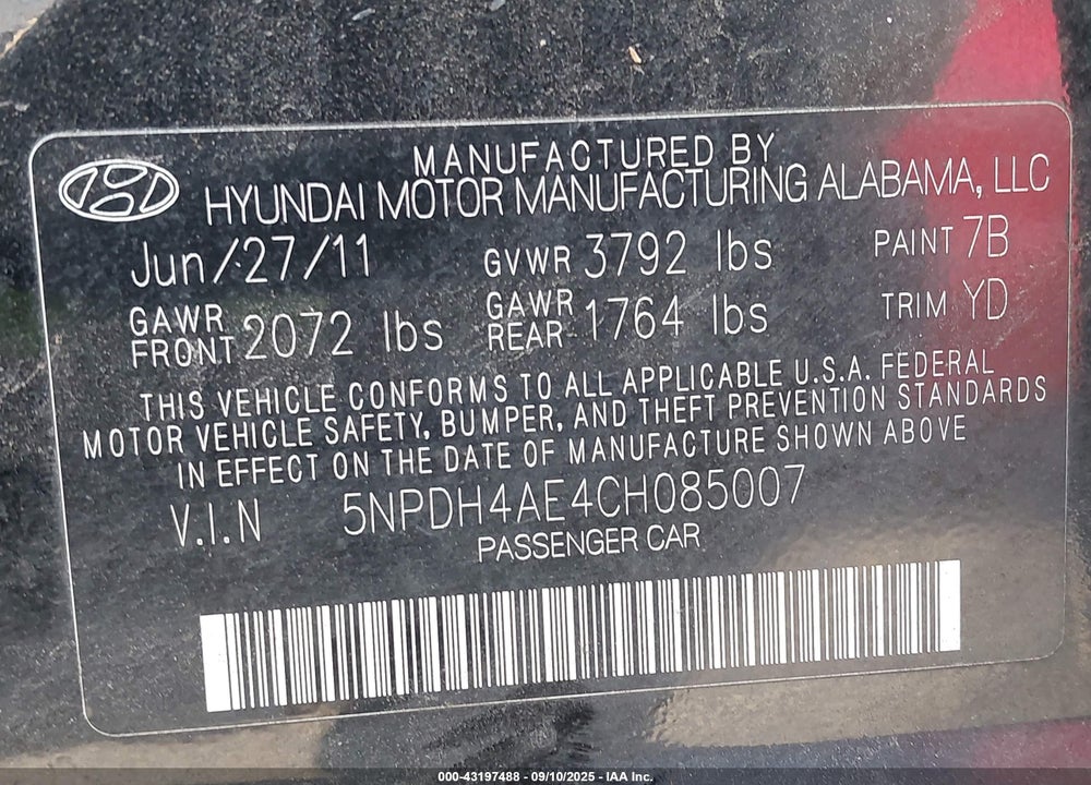 2012 HYUNDAI ELANTRA LIMITED VIN: 5NPDH4AE4CH085007