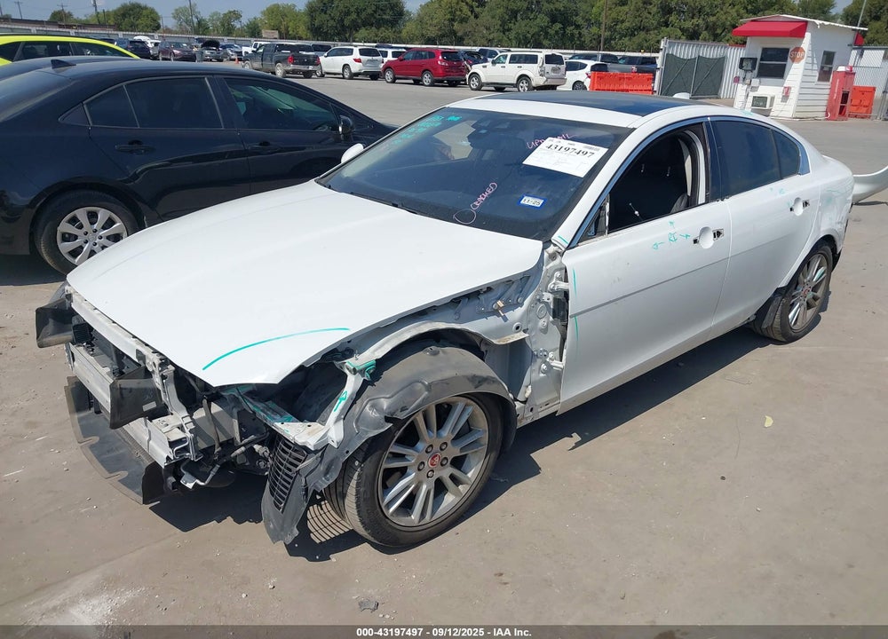 2017 JAGUAR XE 25T PREMIUM VIN: SAJAD4BG3HA959264
