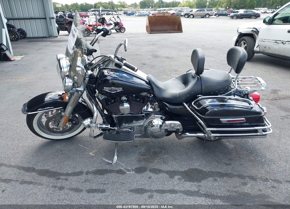 2014 HARLEY-DAVIDSON FLHR ROAD KING VIN: 1HD1FBM17EB679762