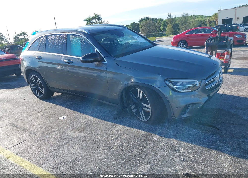 2020 MERCEDES-BENZ GLC 300 VIN: WDC0G8DB3LF705666