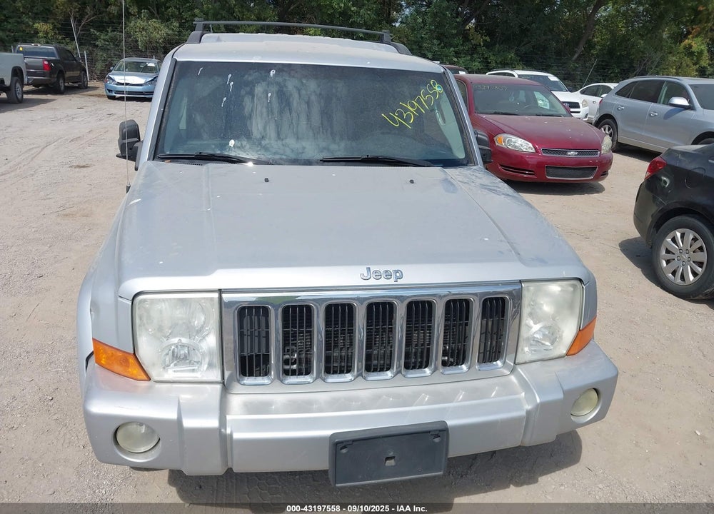 2010 JEEP COMMANDER VIN: 1J4RG4GK3AC130074